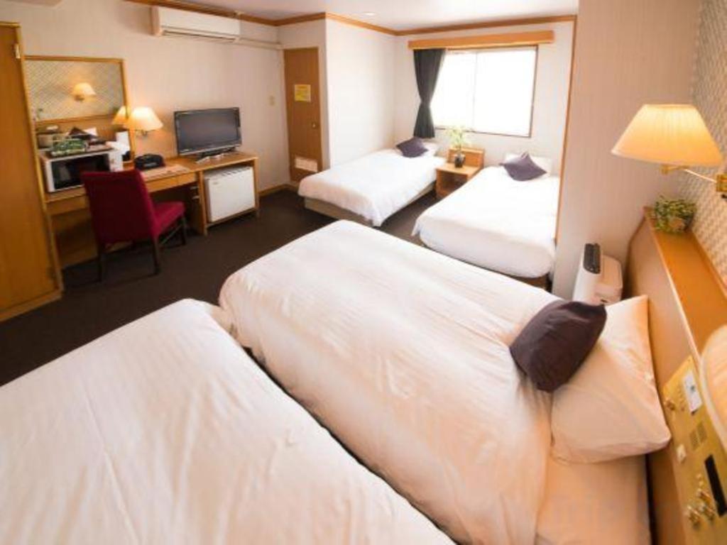 Hotel Livemax Budget Naha Tomarikou Zewnętrze zdjęcie