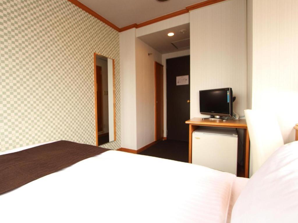 Hotel Livemax Budget Naha Tomarikou Zewnętrze zdjęcie