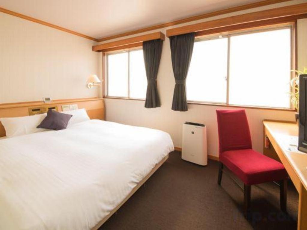 Hotel Livemax Budget Naha Tomarikou Zewnętrze zdjęcie