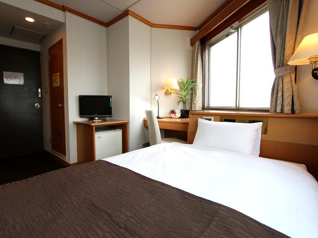 Hotel Livemax Budget Naha Tomarikou Zewnętrze zdjęcie
